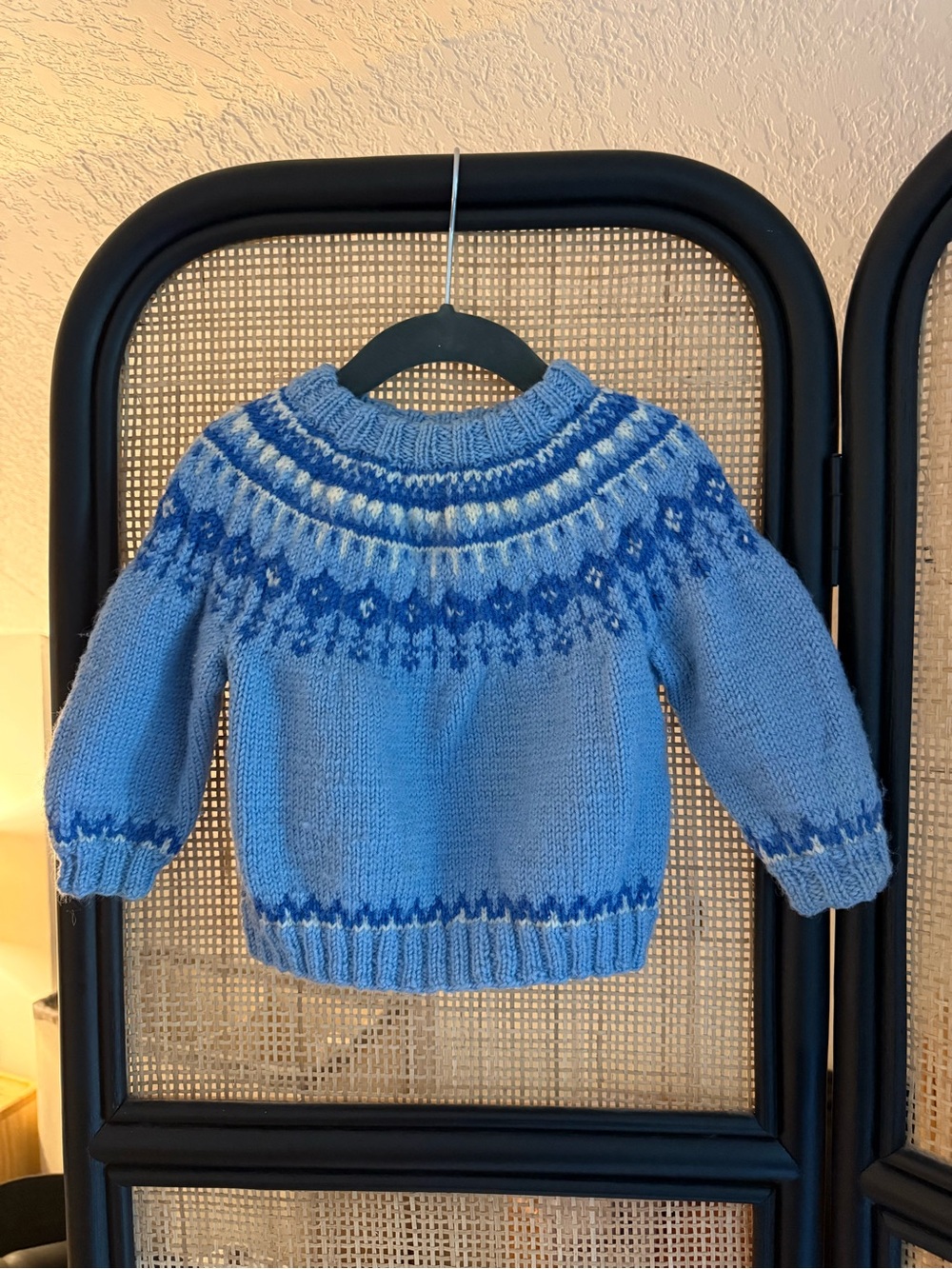 Icelandic 100% Wool Girls Sweater Blue XXS